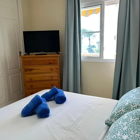 Διαμέρισμα Holidays & Ii, 3 Habitaciones, Piscinas ,150 Metros Playa Benalmádena